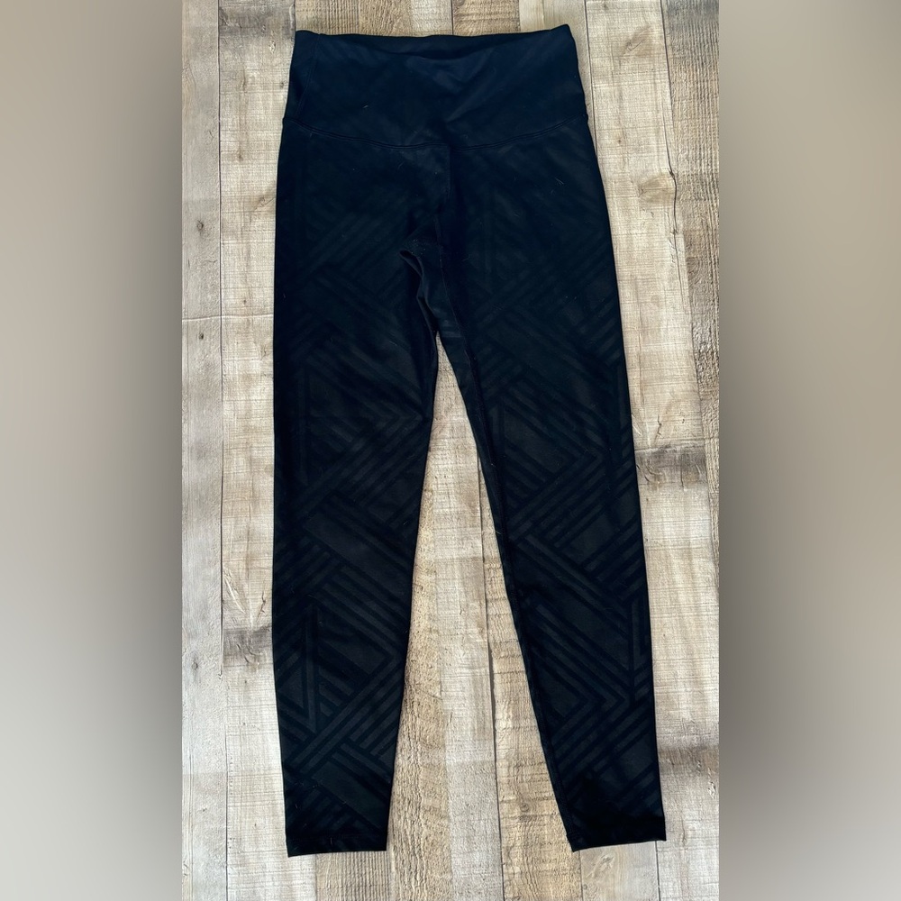 Old Navy active leggings  -size medium